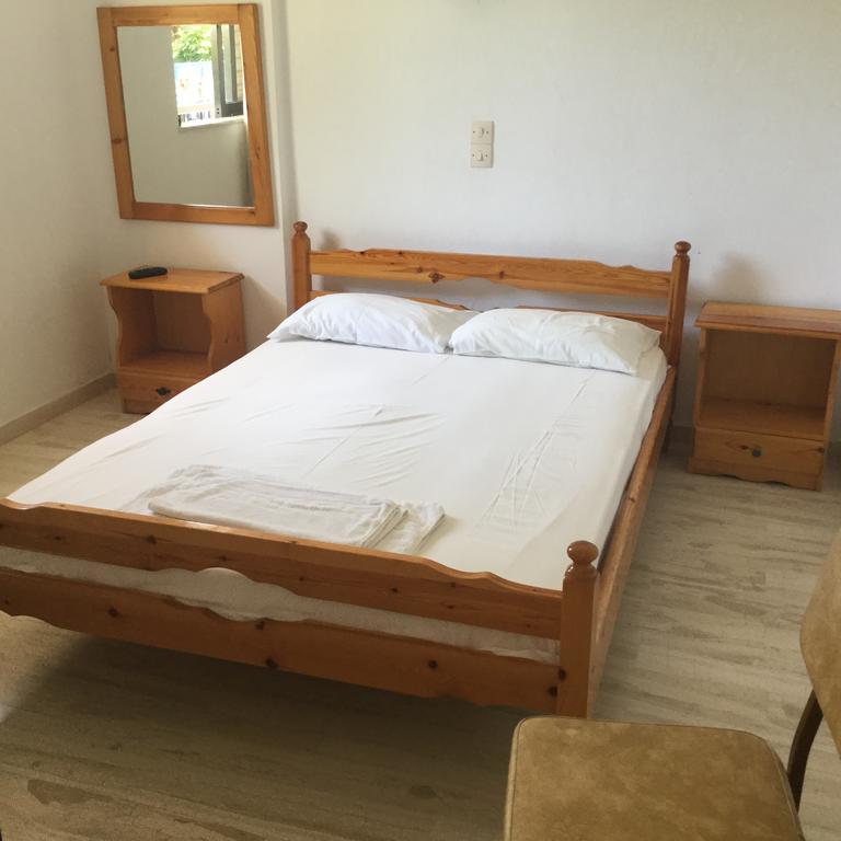 Thomas Apartments Preveza Buitenkant foto